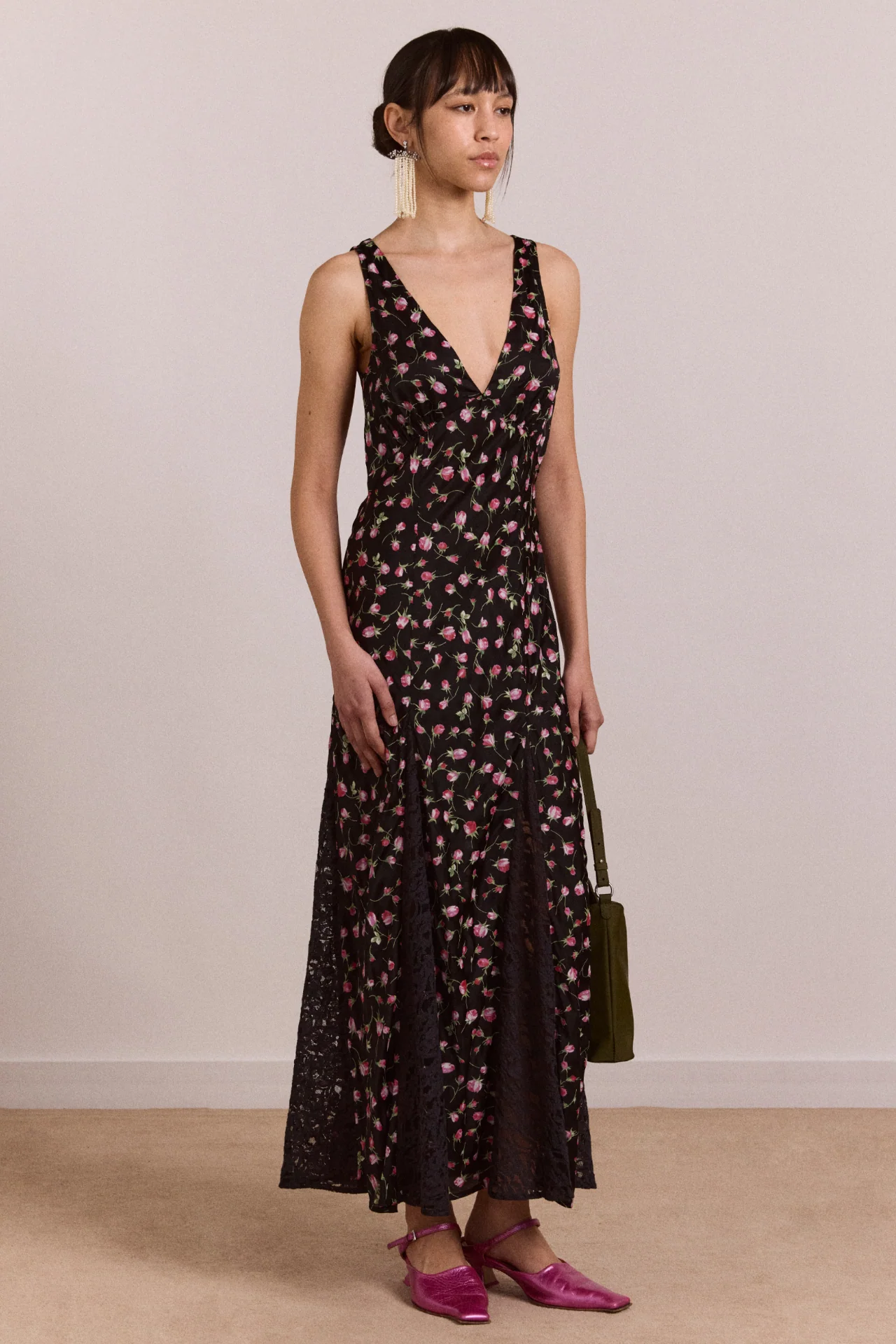 2188-genevieve-midi-dress-rose-print-1.webp Genevieve Midi Dress - Rose Print