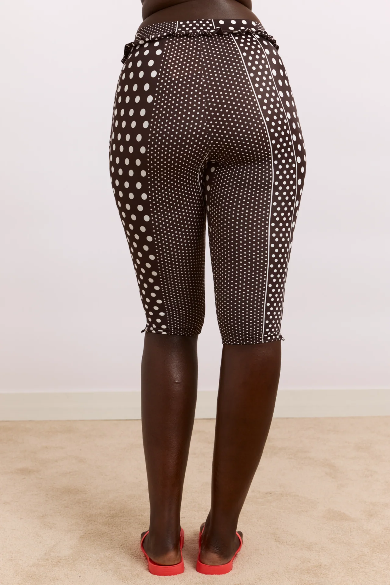 510-cove-capri-pant-spot-stripe-print-6.webp Cove Capri Pant - Spot Stripe Print
